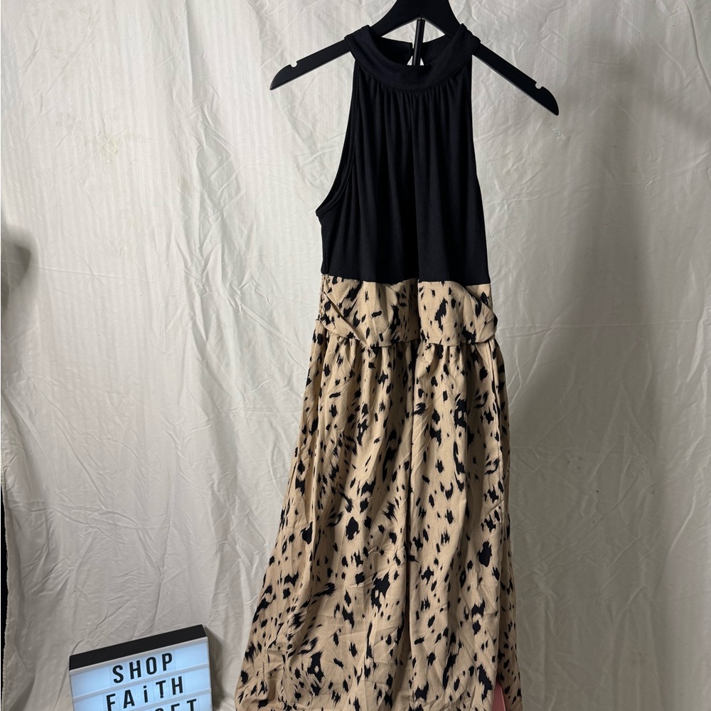 SHEIN Black and Beige Maxi Dress